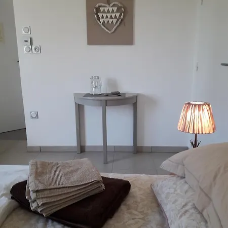 Ecluse De La Tindière 2*