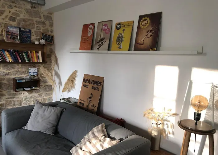 Ecluse De La Tindiere