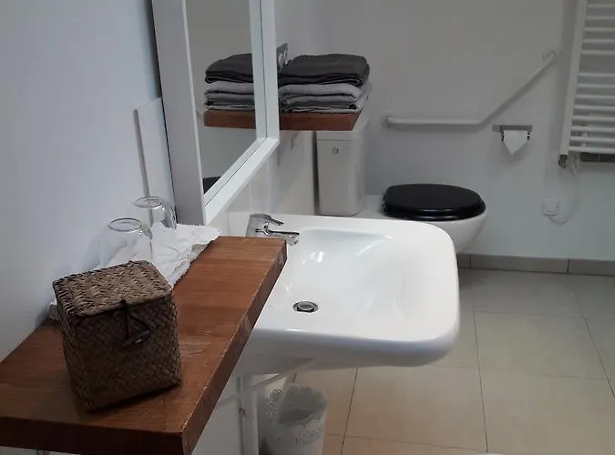 Ecluse De La Tindiere 3*